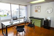 Photo 6 - Edificio Novoa, Calle Inglaterra y Avenida Eloy Alfaro esquina, Piso 3, Consultorio 301, frente a Charlestong., Quito