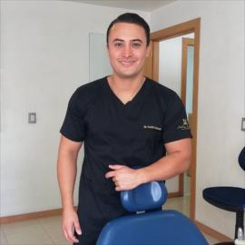 Andrés Alberto Cabezas Gómez, Odontólogo en Quito | Agenda una cita online