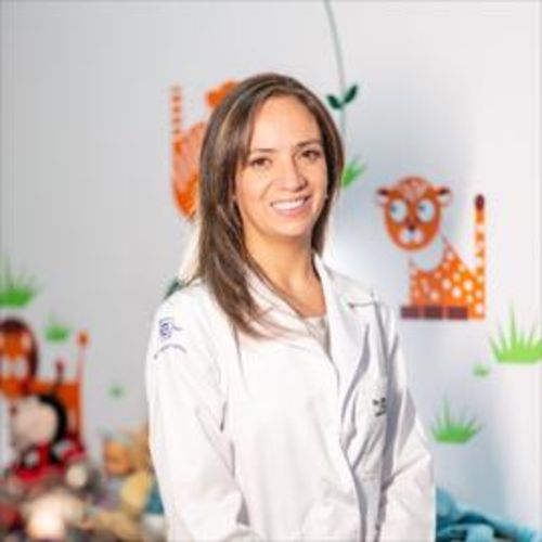 Cristina Vintimilla Díaz, Pediatra en Cuenca | Agenda una cita online