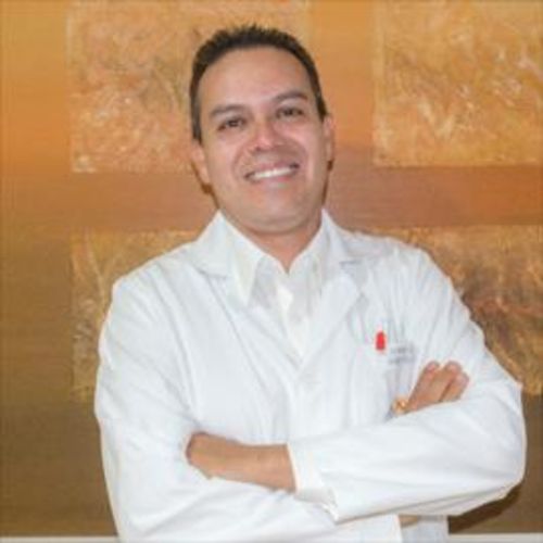 Edwin Vargas Llerena, Ginecólogo Obstetra en Quito | Agenda una cita online
