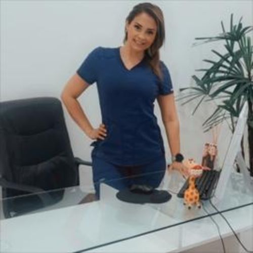 Mariuxi Panchana Castro, Odontólogo en Samborondón | Agenda una cita online