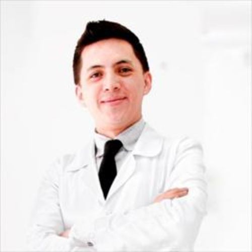 Mario Gustavo Alomía Arévalo, Cirujano Pediátrico en Quito | Agenda una cita online