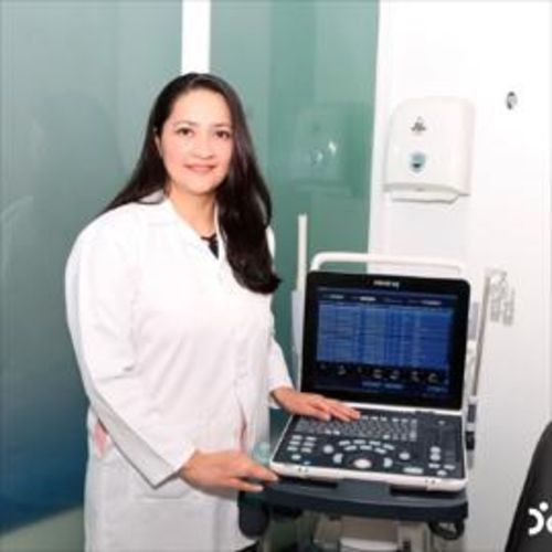 Karla Ordoñez Viteri, Ginecólogo Obstetra en Guayaquil | Agenda una cita online