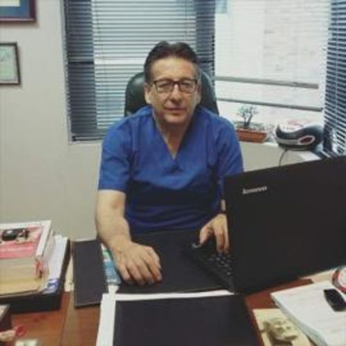 Carlos Guillermo Iturralde Dávalos, Ginecólogo Obstetra en Quito | Agenda una cita online
