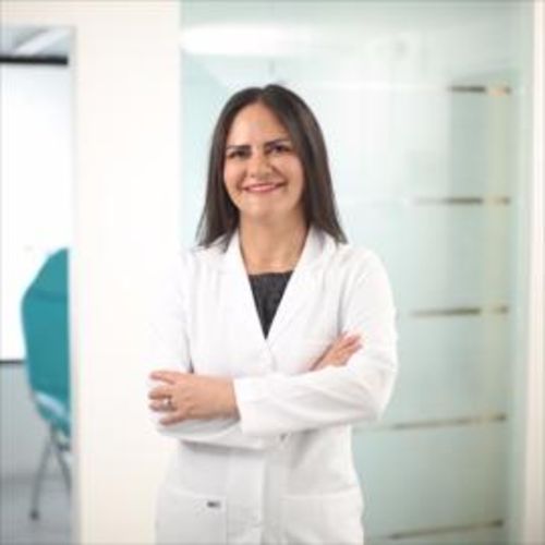 Mercy Viviana Cárdenas Becerra, Cirujano General en Quito | Agenda una cita online