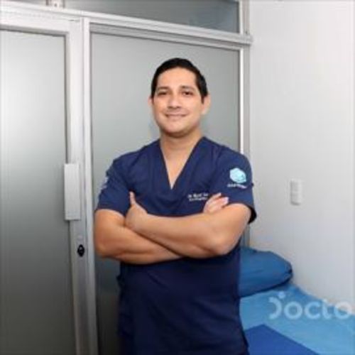 Miguel Soria Alcívar, Gastroenterólogo en Guayaquil | Agenda una cita online