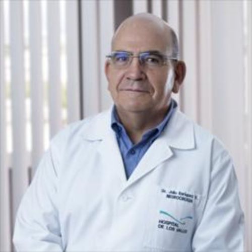 Julio César Enríquez Viteri, Neurocirujano en Quito | Agenda una cita online