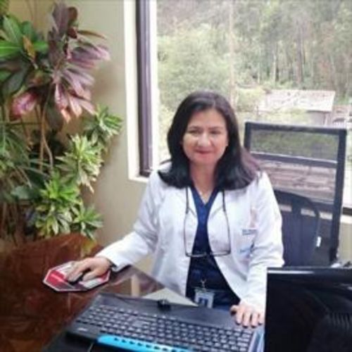 Patricia Andrade Carrera, Otorrinolaringólogo en Quito | Agenda una cita online