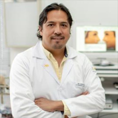 Marco Antonio Flores Moreno, Otorrinolaringólogo en Quito | Agenda una cita online