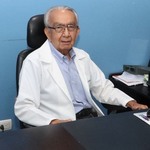 Gonzalo Calero Hidalgo, Dermatólogo y Venereologo en Guayaquil | Agenda una cita online