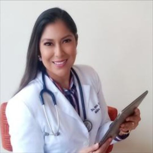 Francis Minerva Iza Ugarte, Médico General en Manta | Agenda una cita online