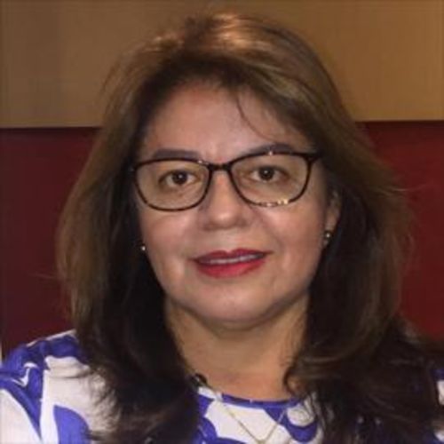 Ximena Betancourt Guerrero, Dentista en Quito | Agenda una cita online