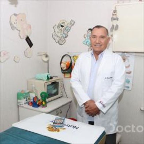 Carlos Jack Vasquez Beckman, Cirujano Pediátrico en Guayaquil | Agenda una cita online