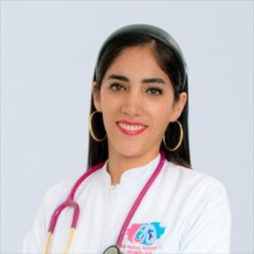 Andrea Salazar Sánchez, Neumólogo en Quito | Agenda una cita online