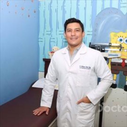 William Zurita Yong, Gastroenterólogo Pediatra en Guayaquil | Agenda una cita online