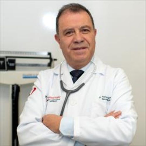 Rafael Del Pozo Alzamora, Endocrinólogo en Quito | Agenda una cita online
