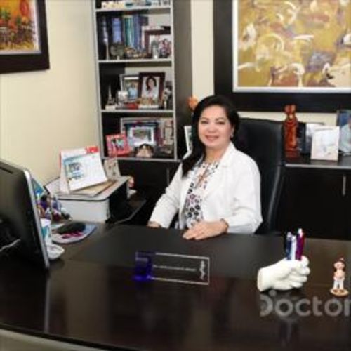 Maria Auxiliadora Gencon Guaman, Ginecólogo Obstetra en Guayaquil | Agenda una cita online