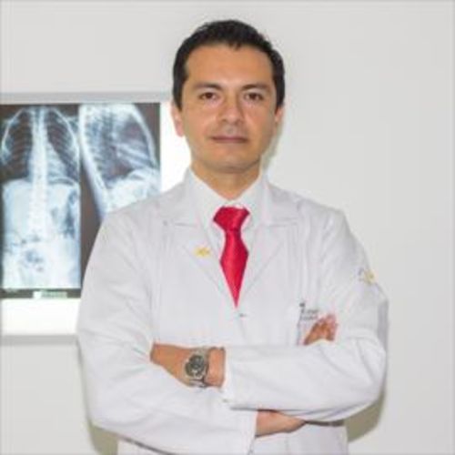 Carlos Xavier Erazo Santos, Urólogo en Quito | Agenda una cita online