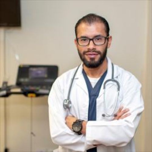 Luis Javier Silva Uvidia, Cardiólogo en Quito | Agenda una cita online