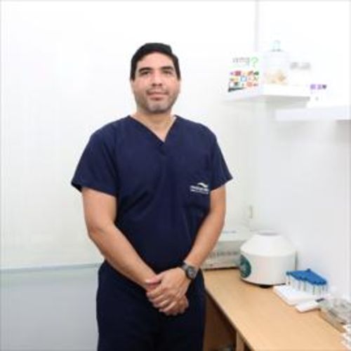 Nelson Medina Silva, Especialista en Medicina Regenerativa en Guayaquil | Agenda una cita online