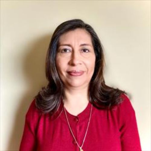 Clarita Isabel Cabezas Pazmiño, Pediatra en Quito | Agenda una cita online
