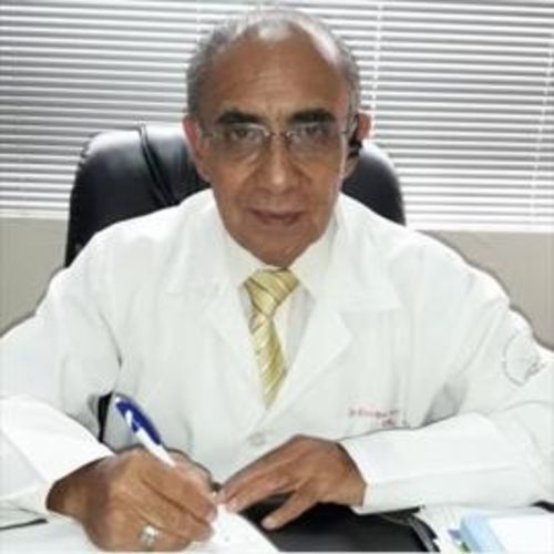 Enrique Yerovi Garcés, Otorrinolaringólogo en Quito | Agenda una cita online