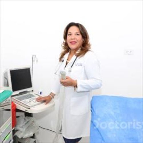 Paola Sandoval, Especialista En Tratamiento Del Dolor (Algólogo) en Guayaquil | Agenda una cita online