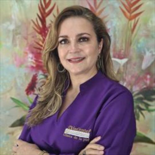 Alexandra Romero Florez, Dermatólogo en Quito | Agenda una cita online