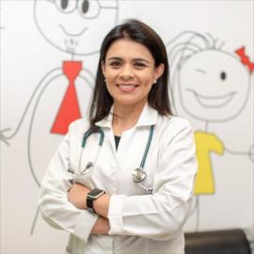 Patricia Aldean Vivanco, Pediatra en Quito | Agenda una cita online