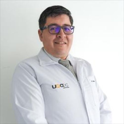 Santiago Martin Pacheco Rodriguez, Médico Internista en Quito | Agenda una cita online