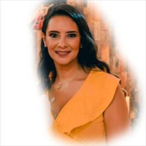 Elizabeth Espinoza Molina, Nutricionista en Cuenca | Agenda una cita online