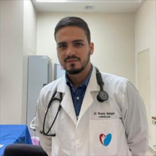 Ricardo Maingon, Cardiólogo en Guayaquil | Agenda una cita online