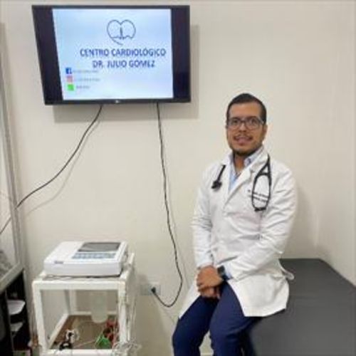 Julio Gómez Prieto, Cardiólogo en Guayaquil | Agenda una cita online