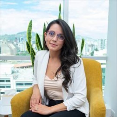 Paula Cristina Cisneros Torres, Psicólogo en Quito | Agenda una cita online