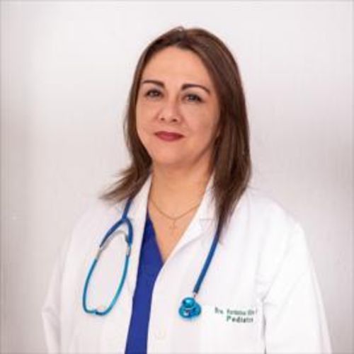 Verónica Katherine Oliva Velasco, Pediatra en Quito | Agenda una cita online