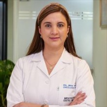 Jenny Calvache Guamán, Oncólogo en Quito | Agenda una cita online