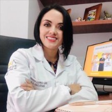 Carola Guerrero Velasco, Oncólogo en Quito | Agenda una cita online