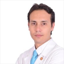 Leonardo Antonio Russo Torres, Cirujano Oncologo en Quito | Agenda una cita online