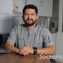 José Xavier Cáceres Carpio, Odontólogo en Cuenca | Agenda una cita online