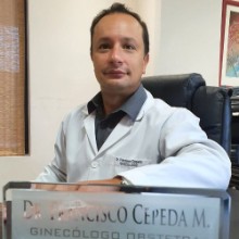 Francisco Cepeda, Ginecólogo Obstetra en Quito | Agenda una cita online