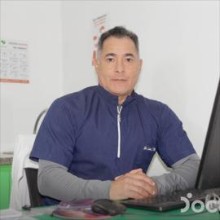 Carlos Rodriguez Marquez, Ortopedista y Traumatólogo en Guayaquil | Agenda una cita online