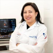 Karina Elizabeth Reyes Saltos, Cardiólogo en Quito | Agenda una cita online