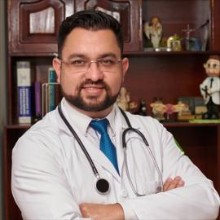 Daniel Fernando Vergara Pacheco, Ginecólogo Obstetra en Quito | Agenda una cita online