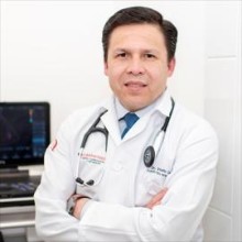 Stalin Bismark Castillo Castillo, Cardiólogo en Quito | Agenda una cita online