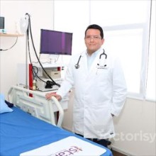 Guillermo Navarro Salazar, Gastroenterólogo en Guayaquil | Agenda una cita online