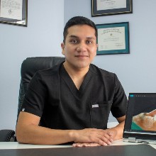 Dr. Diego Escobar Dr.