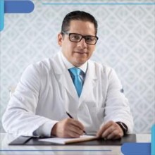 Juan Carlos Aveiga Parra, Cirujano General en Guayaquil | Agenda una cita online
