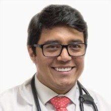 Daniel Castillo Beltrán, Médico Internista en Quito | Agenda una cita online