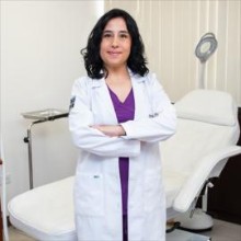 Rosa Mateus Herrera, Dermatólogo en Quito | Agenda una cita online