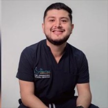 Alan Steven Plaza Patiño, Odontólogo en Cuenca | Agenda una cita online